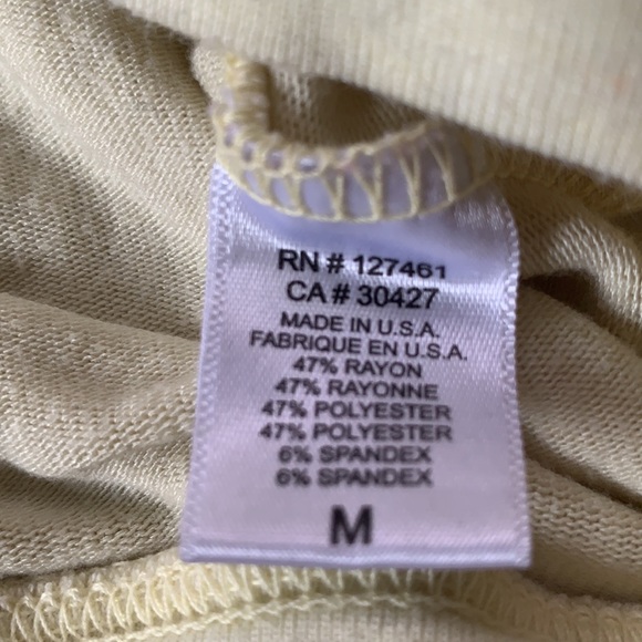 Wildfox soft crewneck “Happy” sweater - Medium - Picture 8 of 8